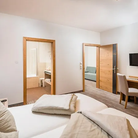 Mathiesn Hotel