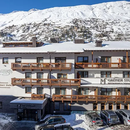 马斯恩酒店 酒店